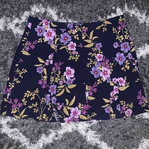 Susan Graver floral skirt with built in shorts size XL